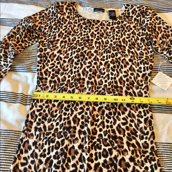 NWT leopard print sweater dress - Picture 6 of 8